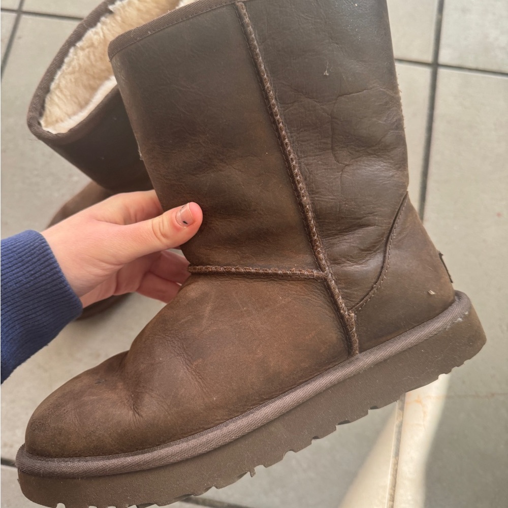 Ugg Classic leather brownstone - Picture 6 of 7